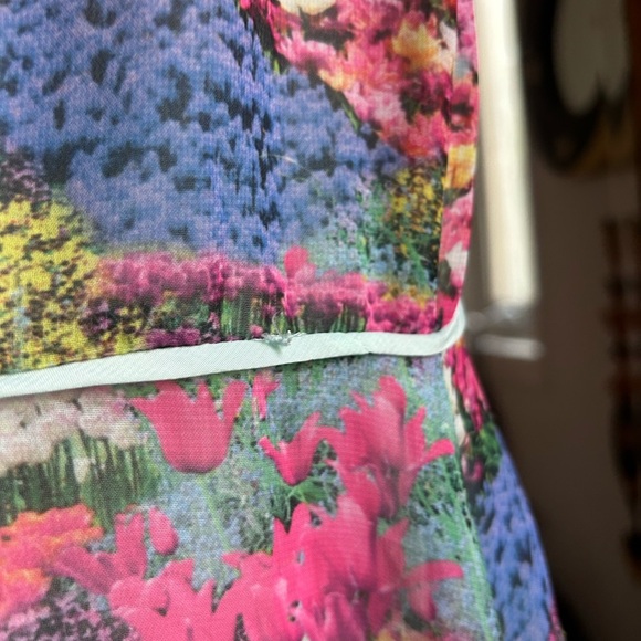 Yumi Multicolor Floral Mini Dress 6/8 - Picture 16 of 16